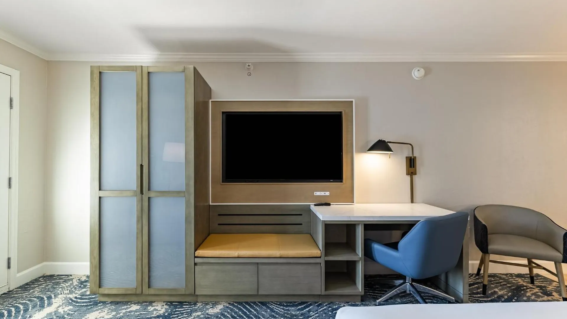 Crowne Plaza Orlando-Downtown By Ihg Hotel 4*, Orlando